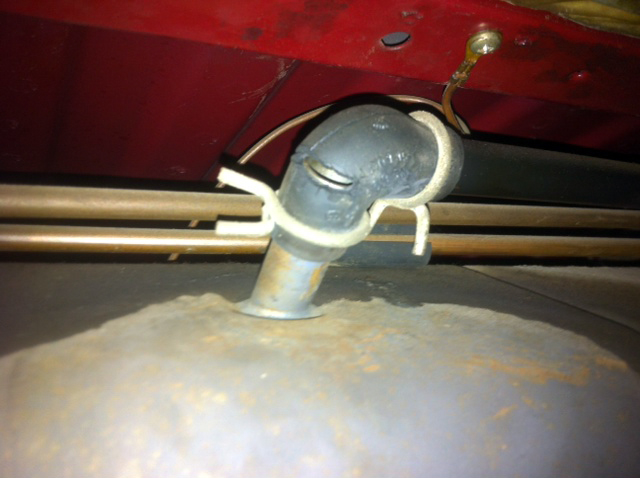 elbow.JPG, 179.54 kb, 640 x 478