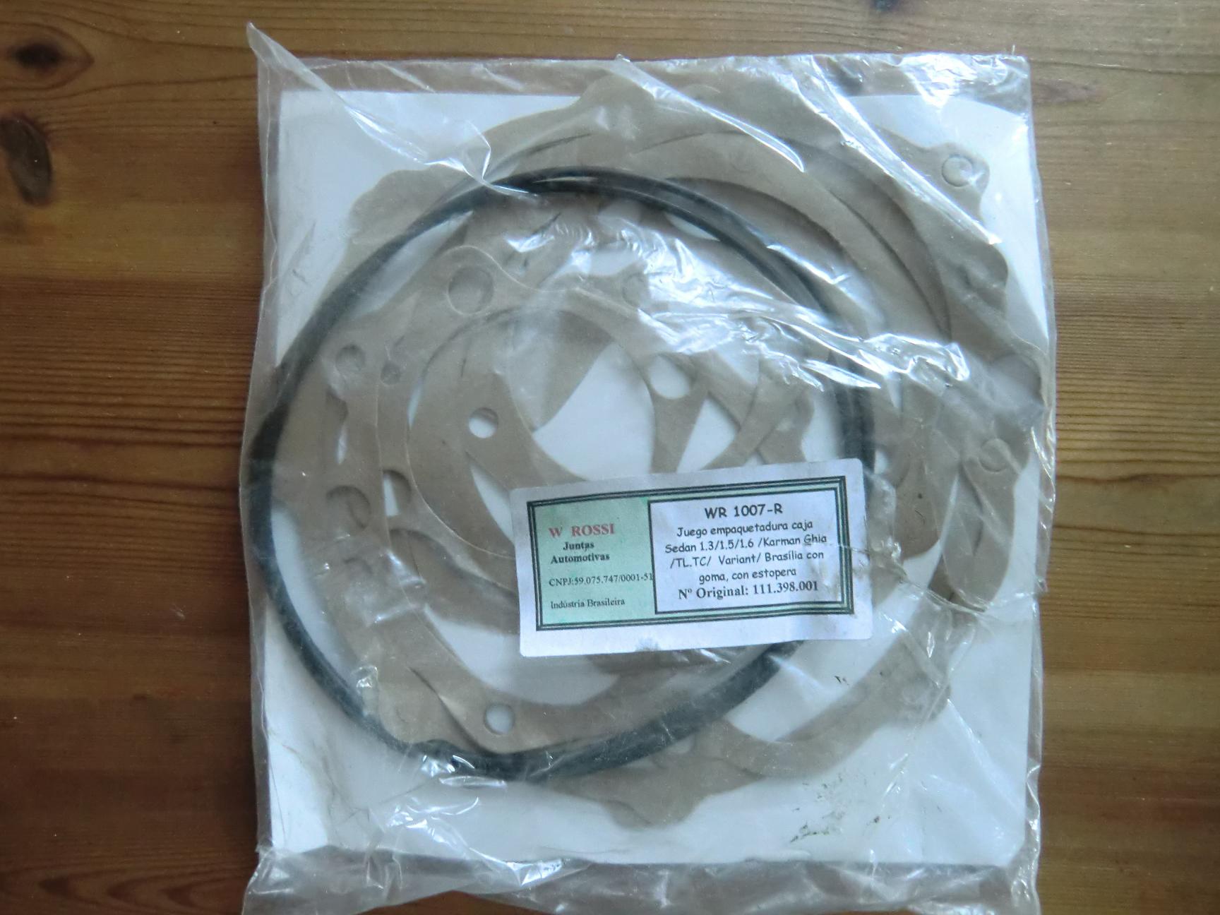 Packningssats växellåda 001.jpg, 209.87 kb, 1728 x 1296