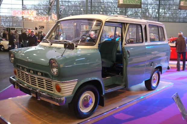 Transit Samba 1.jpg, 81.5 kb, 620 x 411