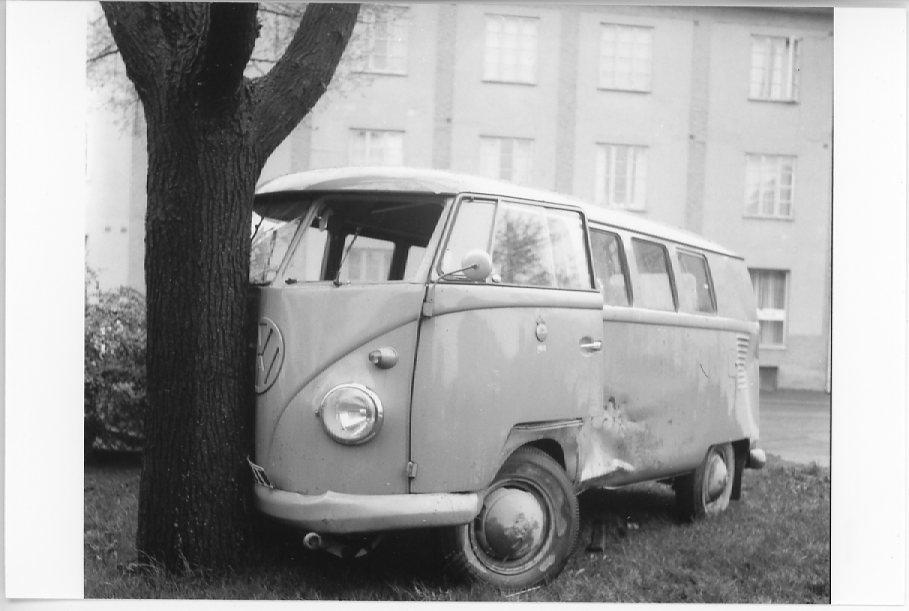 152758125_1.jpg, 66.07 kb, 909 x 611