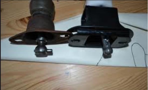 gear shifter balls.JPG, 21.51 kb, 594 x 361