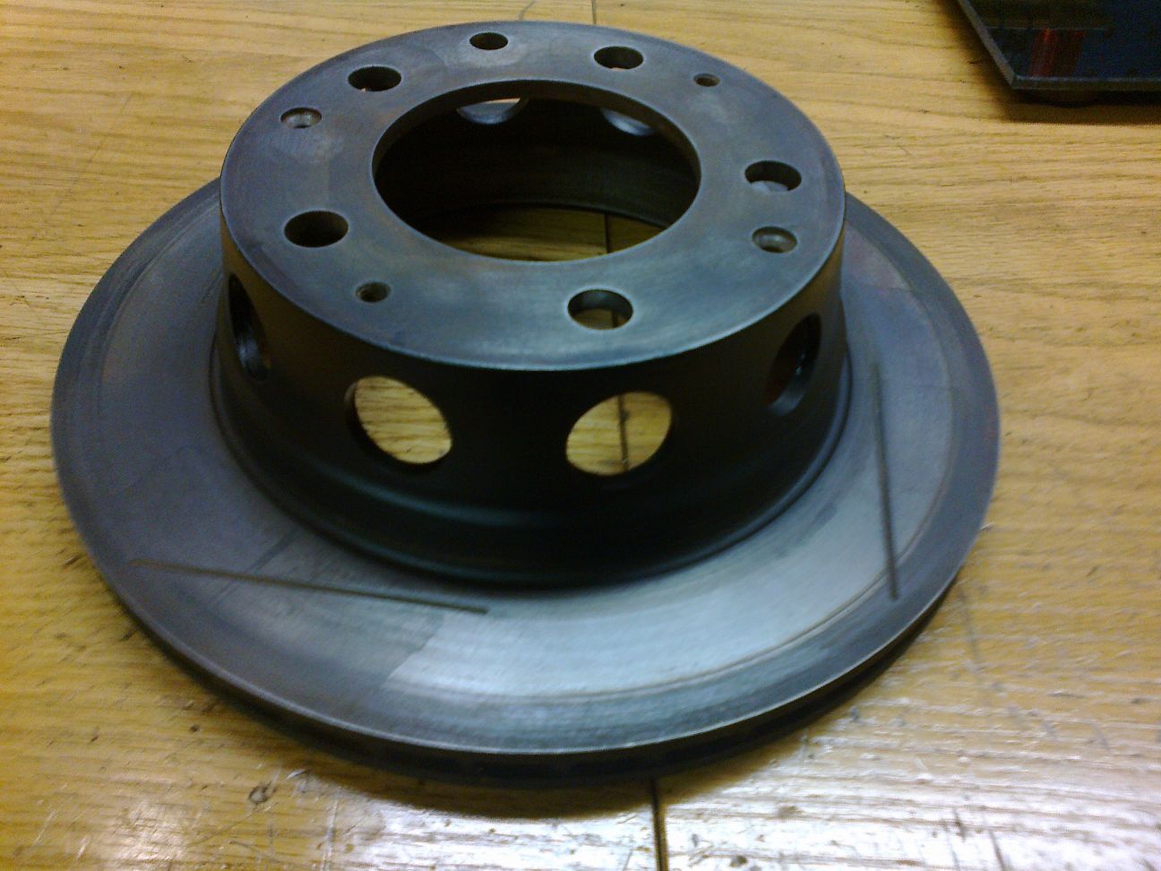 hålad bakskiva.jpg, 173.96 kb, 1296 x 972