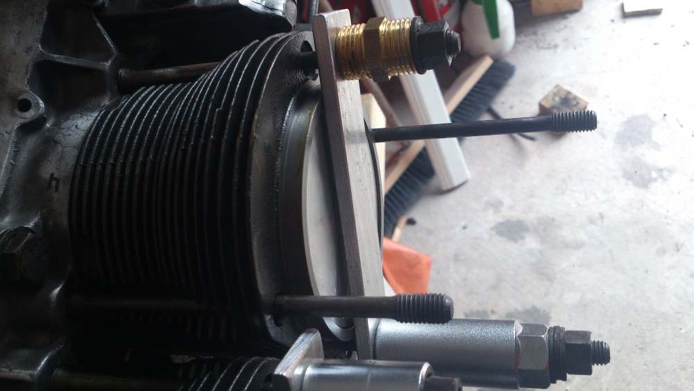 cylinder.jpg, 49.42 kb, 1000 x 563