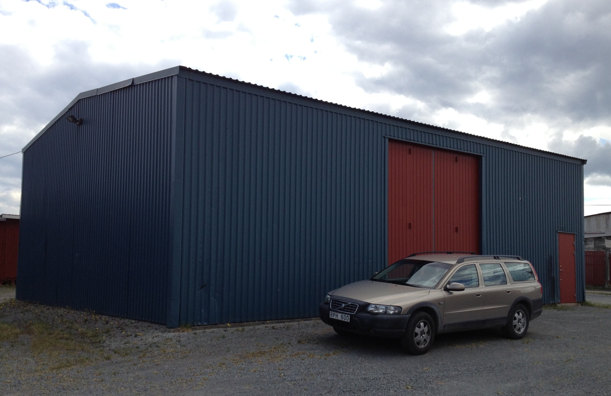 image.jpg, 540.63 kb, 1953 x 1267