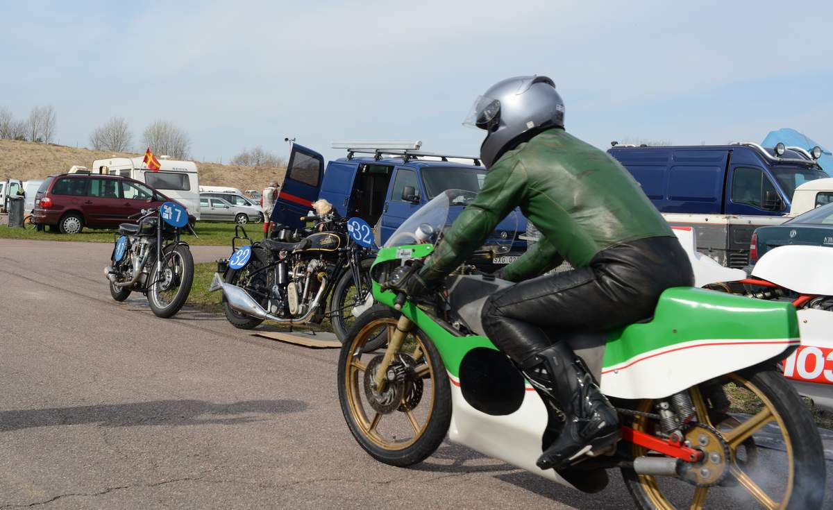 DSC_0054crop.JPG, 105.42 kb, 1200 x 735