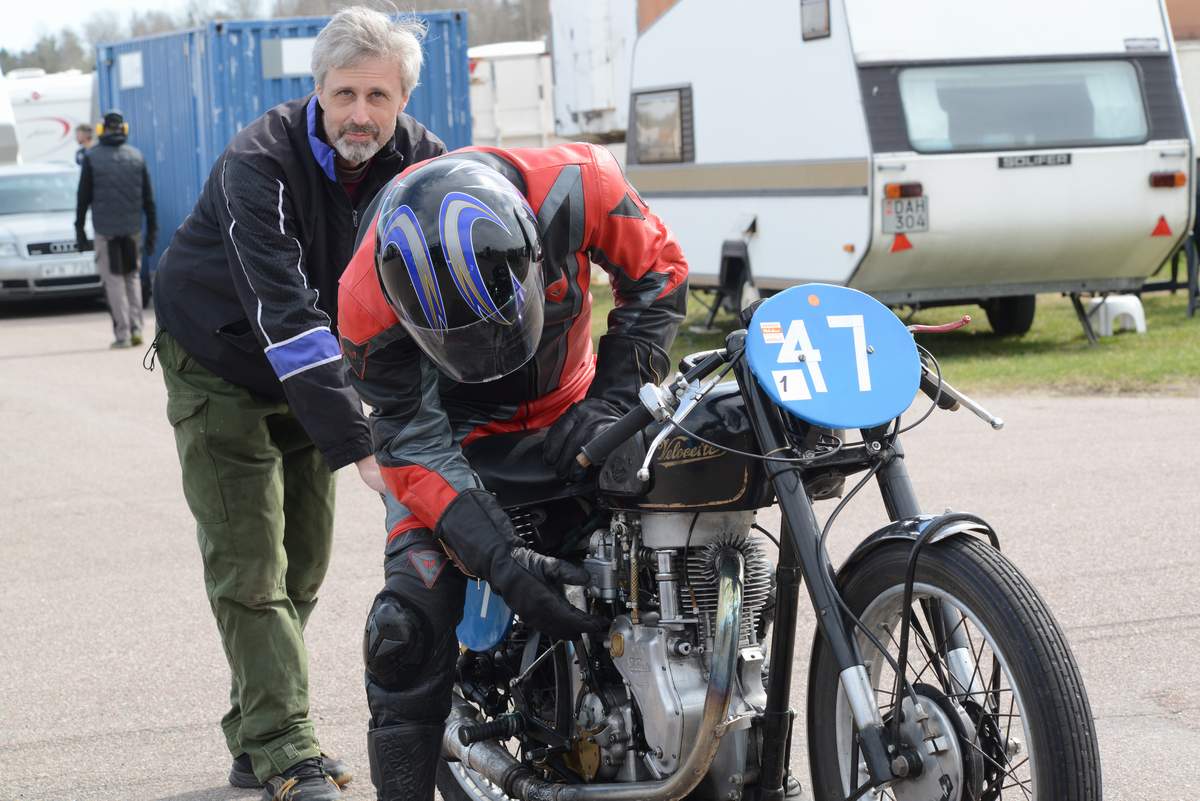 DSC_0096crop.JPG, 120.53 kb, 1200 x 801