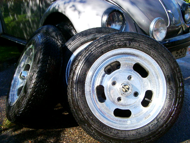 Fälgar.JPG, 130.83 kb, 640 x 480