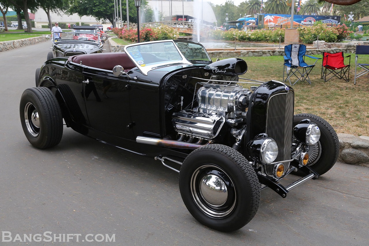 la_roadster_show_2013_deuce_ford_chevy_96.jpg, 331.82 kb, 1280 x 854