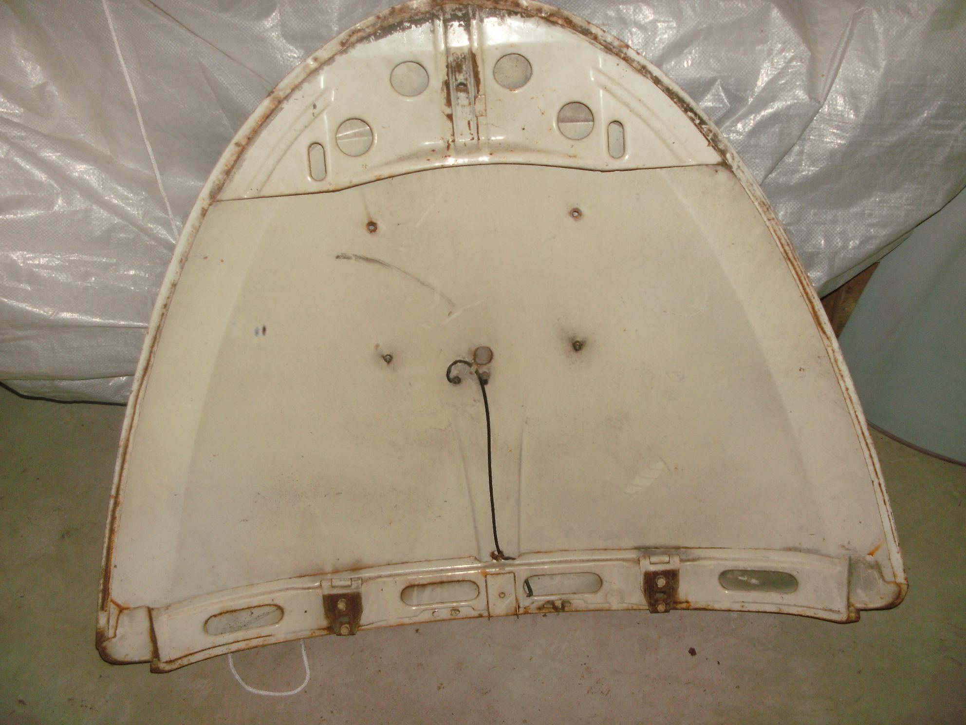 Motorlucka -64 insid.jpg, 279.33 kb, 1984 x 1488