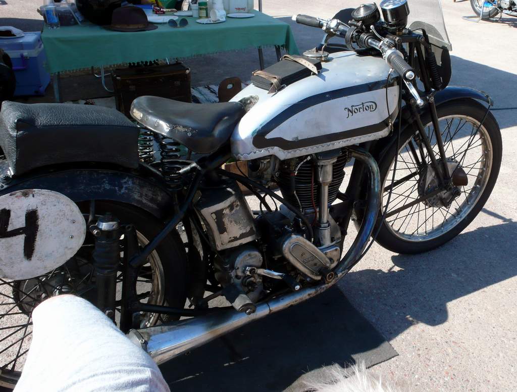 P1010596crop.JPG, 106.68 kb, 1024 x 776