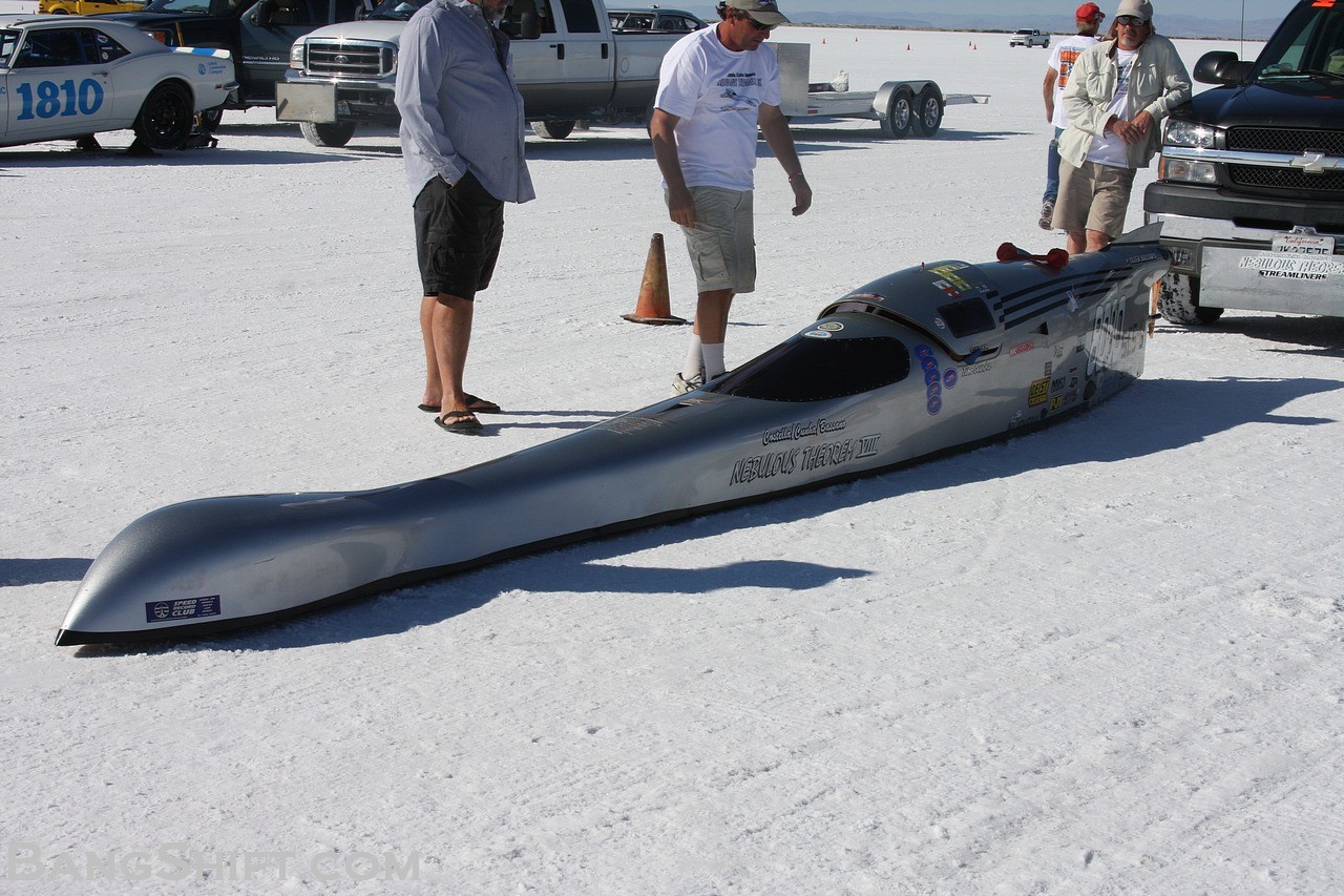 Bonneville_Speed_Week_2013_SCTA_Hot_Rod_Salt_BNI_Coupe_Monza_Streamliner_race_car474.jpg, 320.95 kb, 1280 x 853