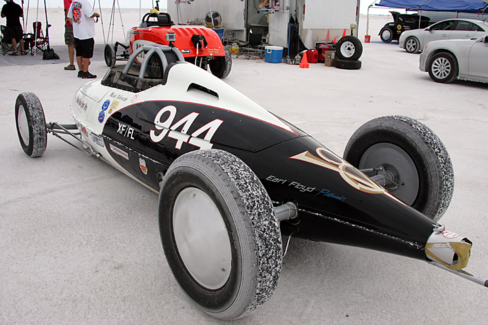 soncy-road-special-belly-tank-bonneville-lakester-008.jpg, 616.48 kb, 1000 x 666