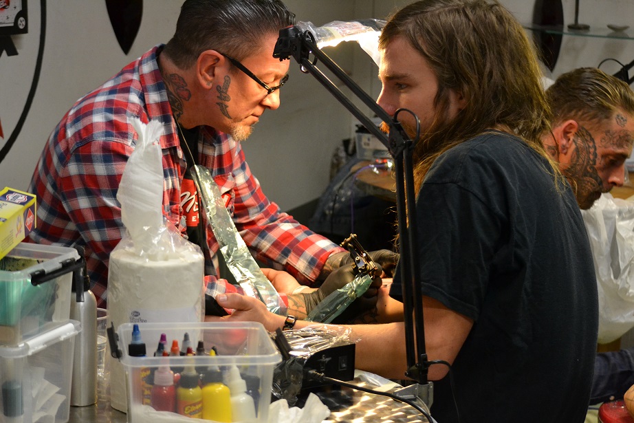 2 tattoo katrineholm.jpg, 256.36 kb, 922 x 615