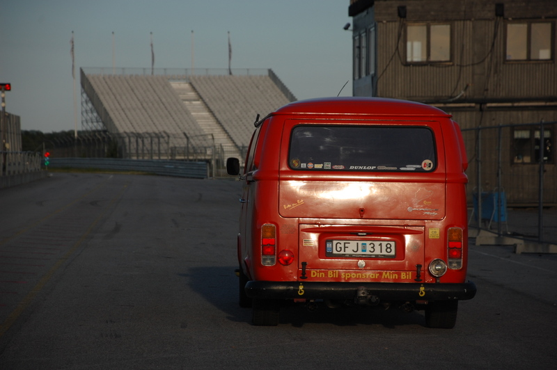 sturup liten 2.jpg, 215.02 kb, 800 x 532