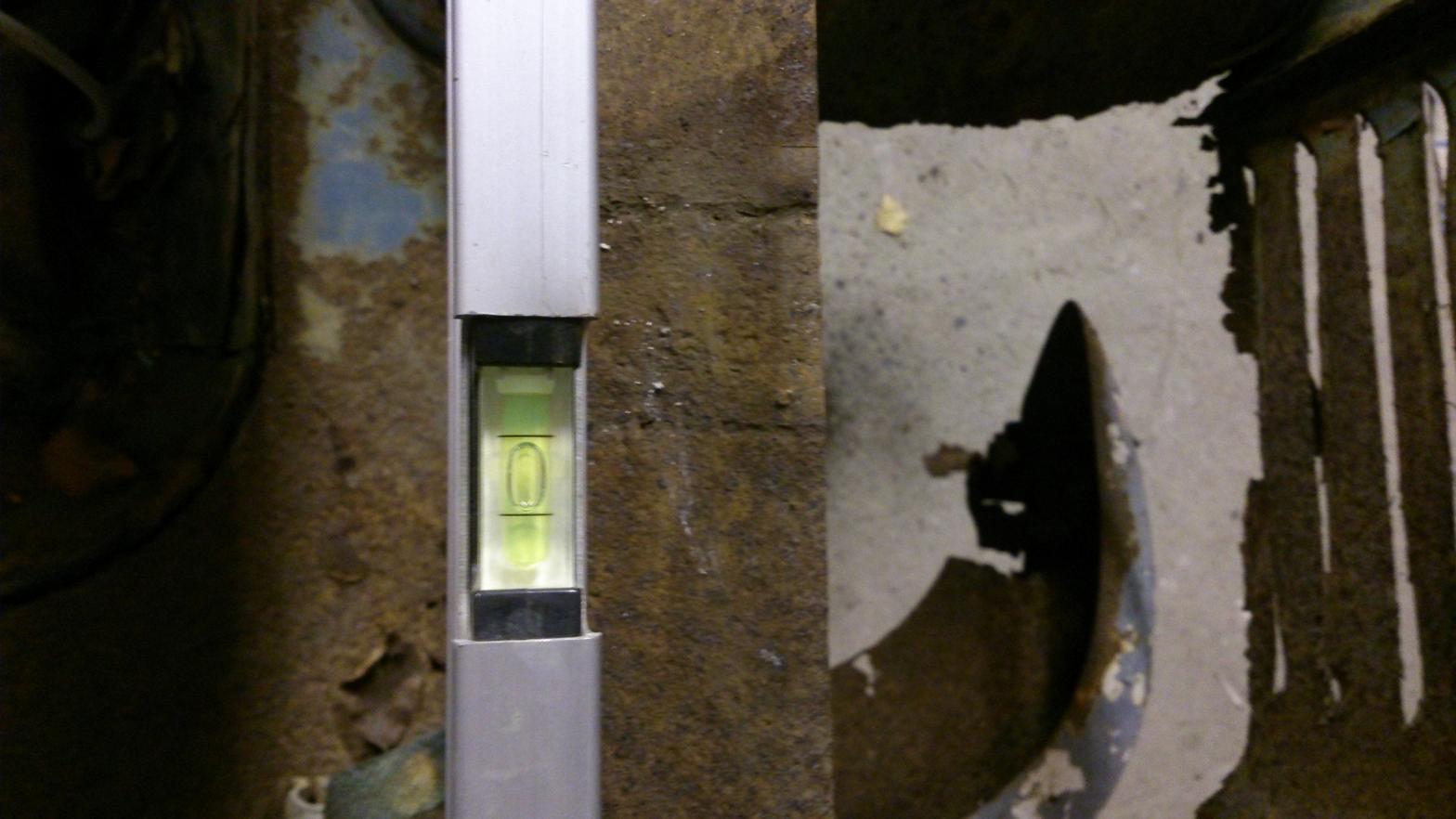 Libell.jpg, 121.87 kb, 1568 x 882