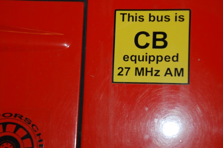 komradi bussl.jpg, 54.57 kb, 735 x 487