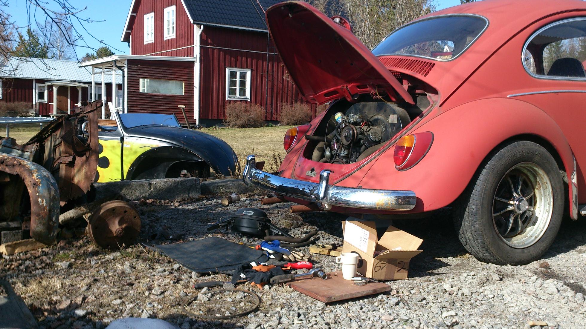 frombehind.JPG, 455 kb, 1960 x 1102