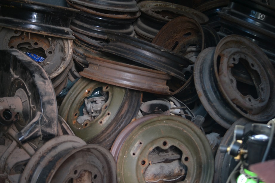 vw rims.jpg, 203.93 kb, 922 x 615