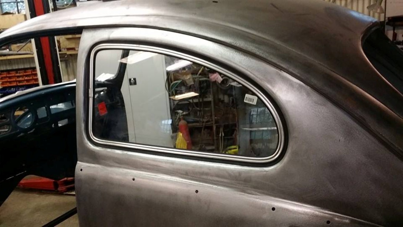 10291146_676514602385155_15098486790020748_n (Medium).jpg, 178.29 kb, 1365 x 768