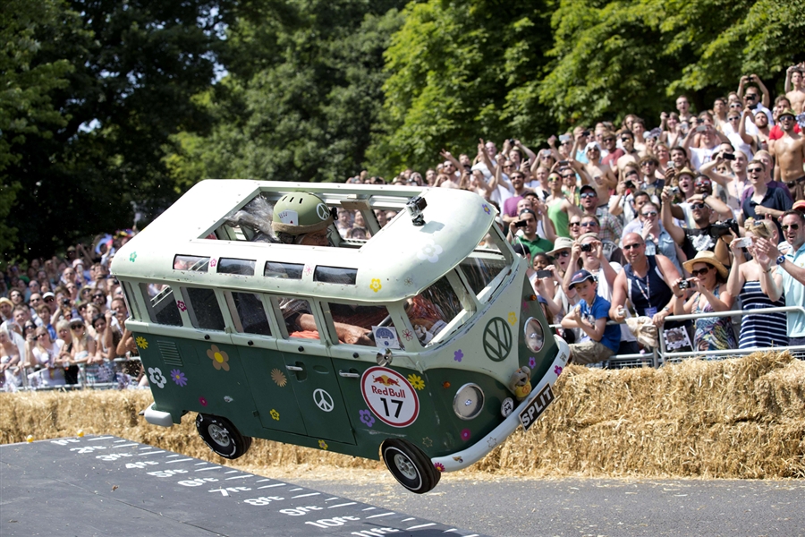 Red-Bull-Soapbox-race-in-London.jpg, 554.29 kb, 900 x 600