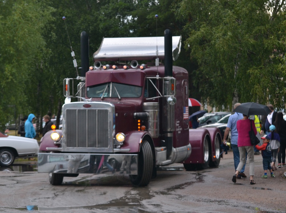 truck.jpg, 284.96 kb, 1004 x 747