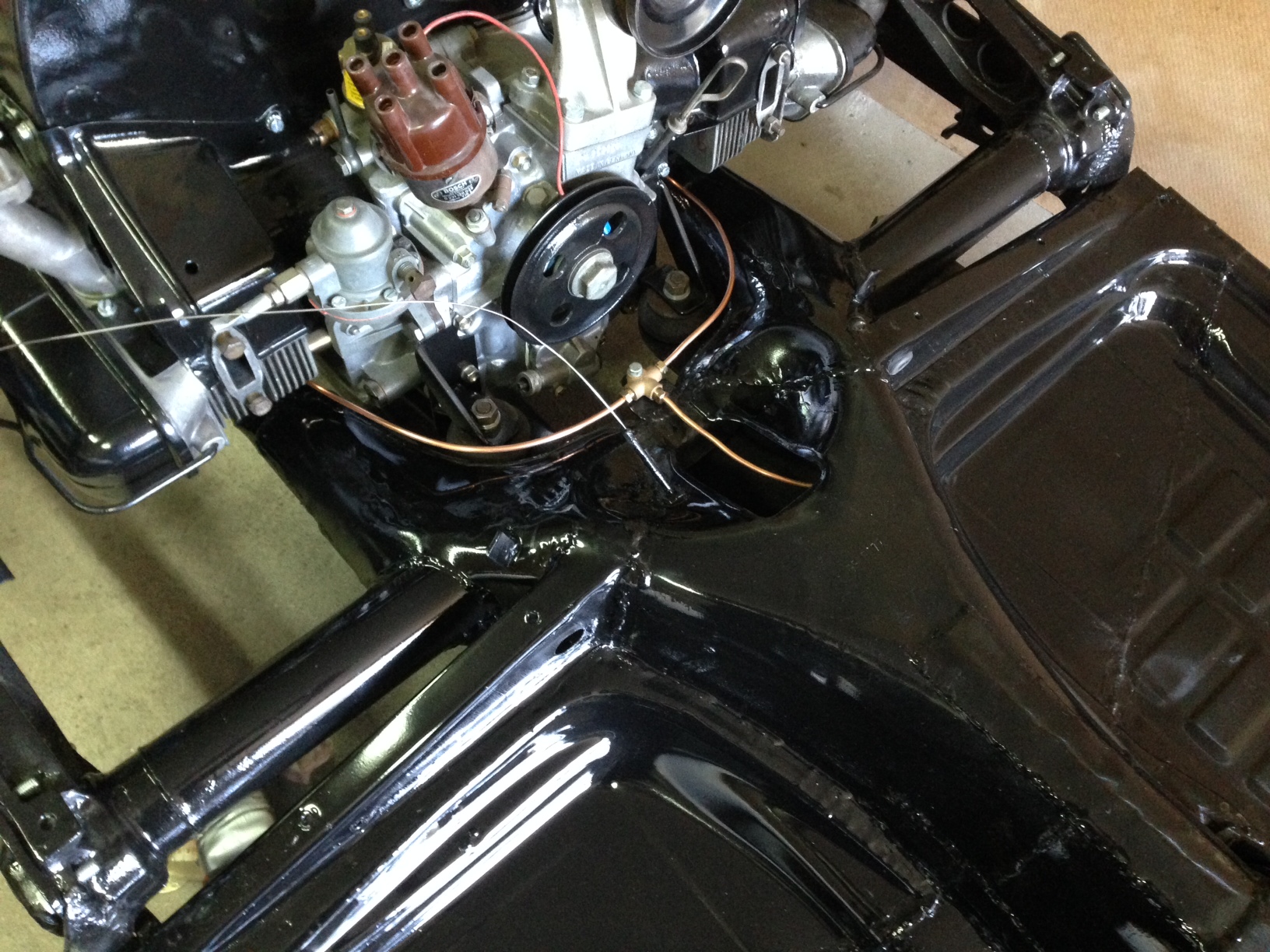 Bromsrör 2.JPG, 770.04 kb, 1632 x 1224