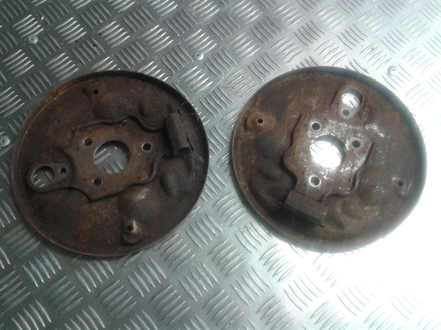 bromssköldar.jpg, 124.65 kb, 640 x 480