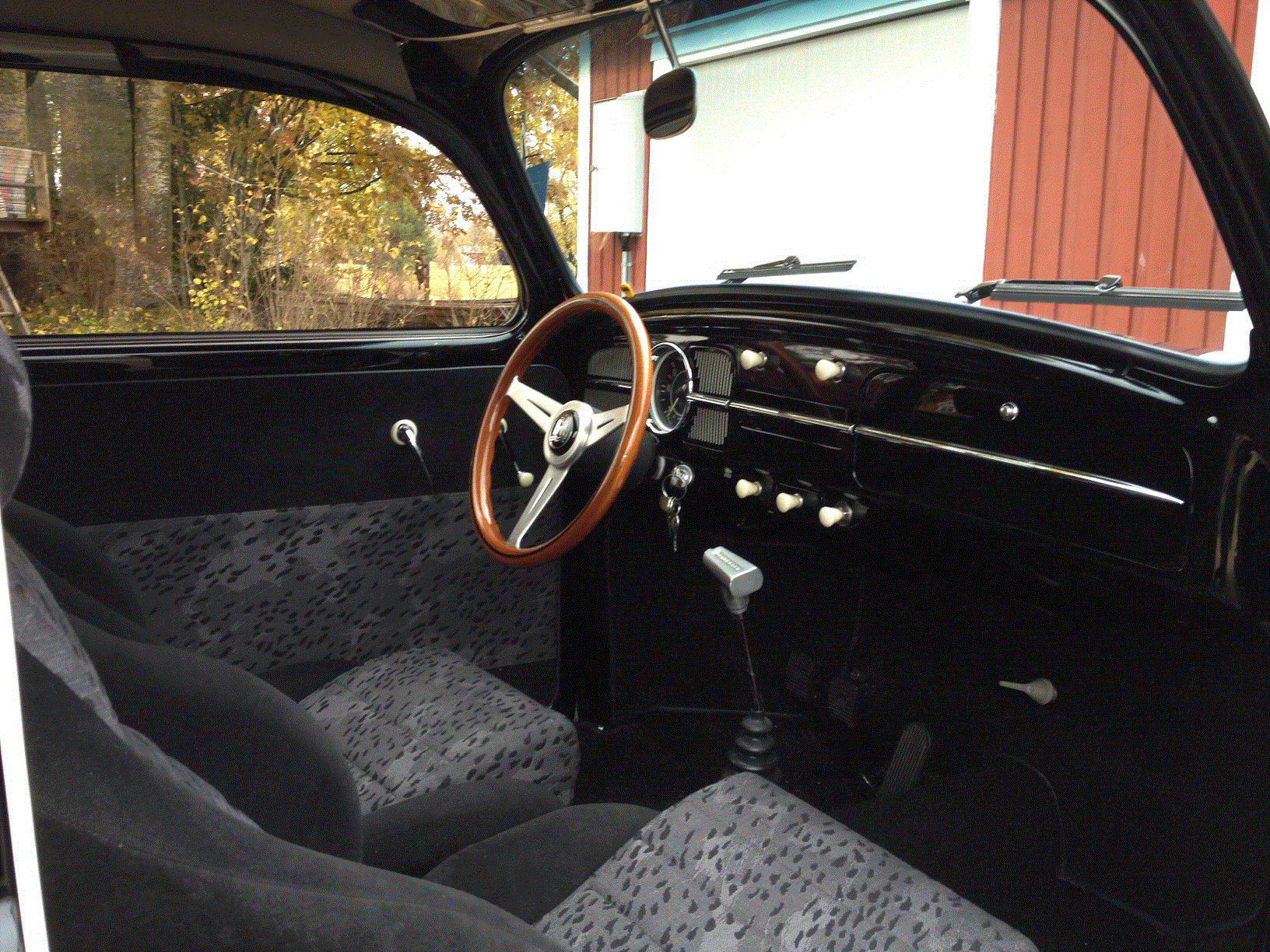 vw inv.gif, 785.9 kb, 1632 x 1224