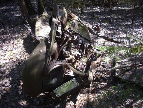 Bilvrak Lindrågen - Kopia.JPG, 173.53 kb, 490 x 368