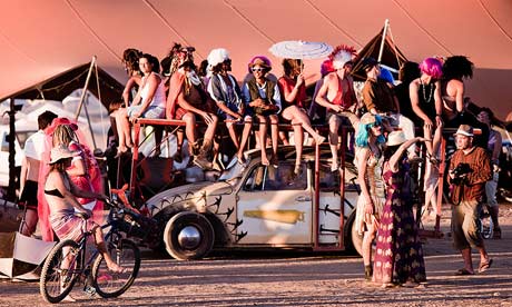 Afrikaburn-burning-man-fe-008[1].jpg, 36.69 kb, 460 x 276