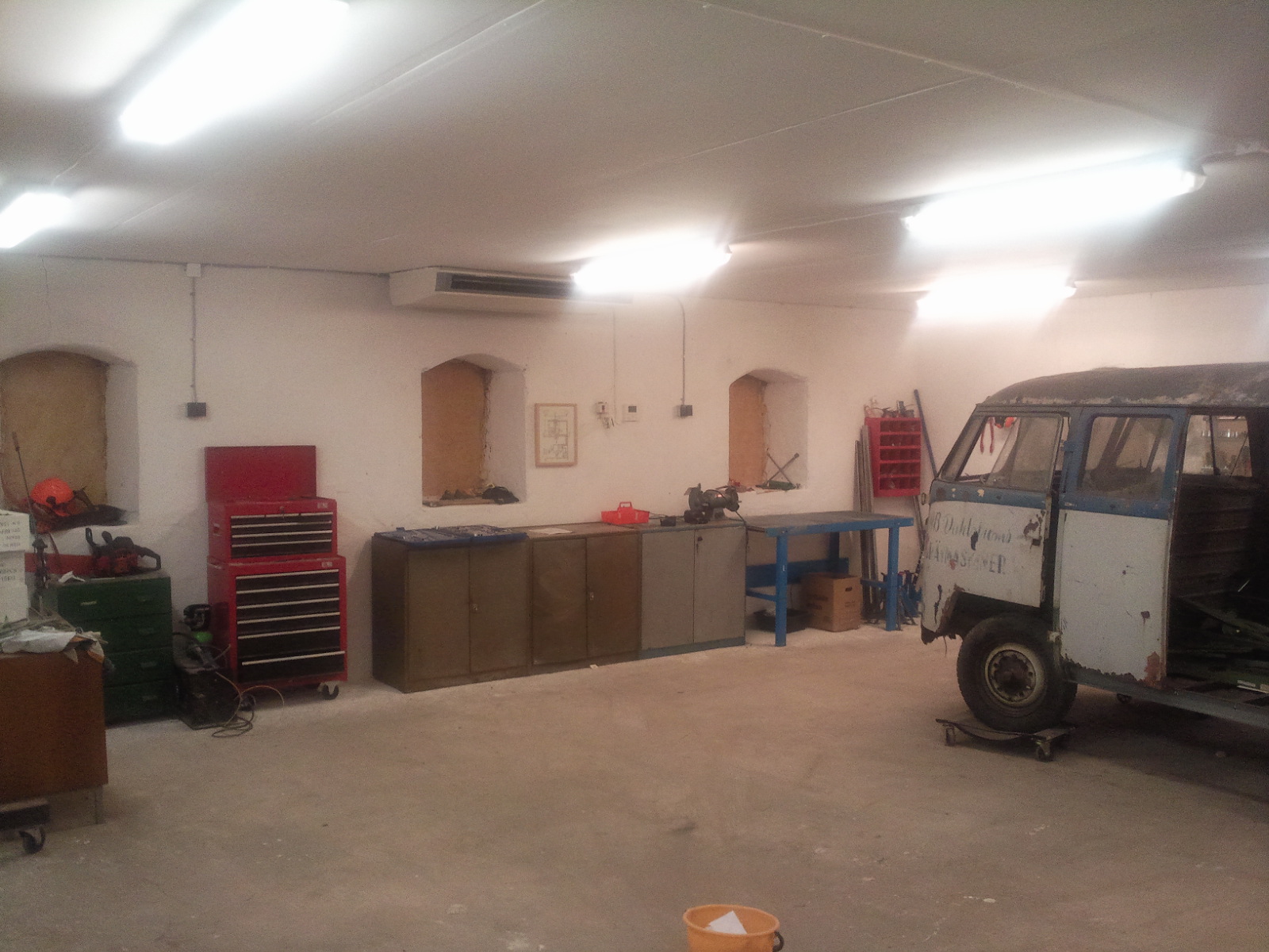 garage.jpg, 555.93 kb, 1600 x 1200