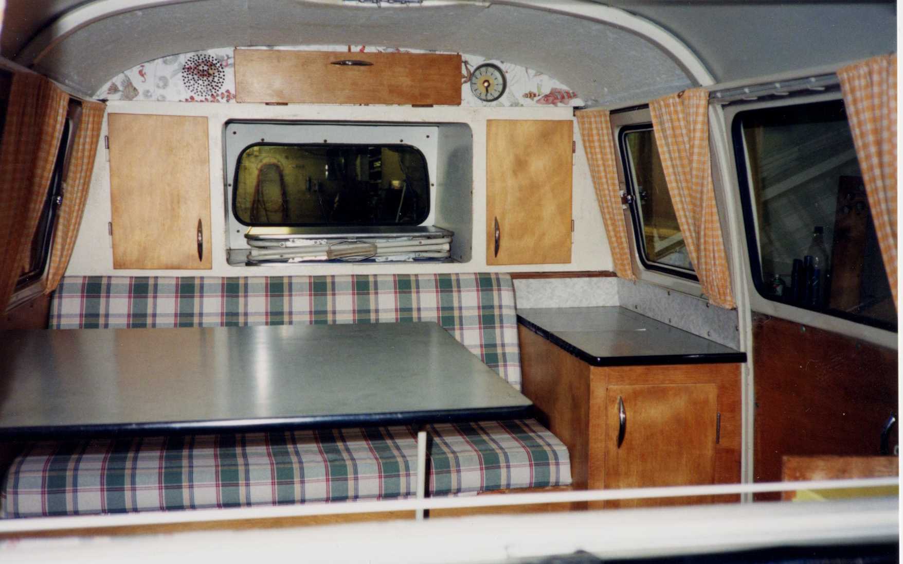 interior 1.jpg, 136.61 kb, 1756 x 1096