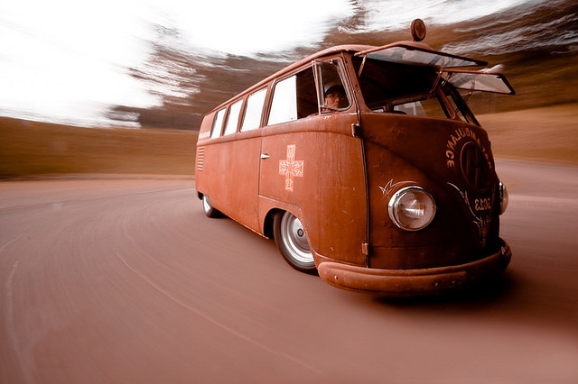 ambulance.jpg, 138.93 kb, 640 x 426