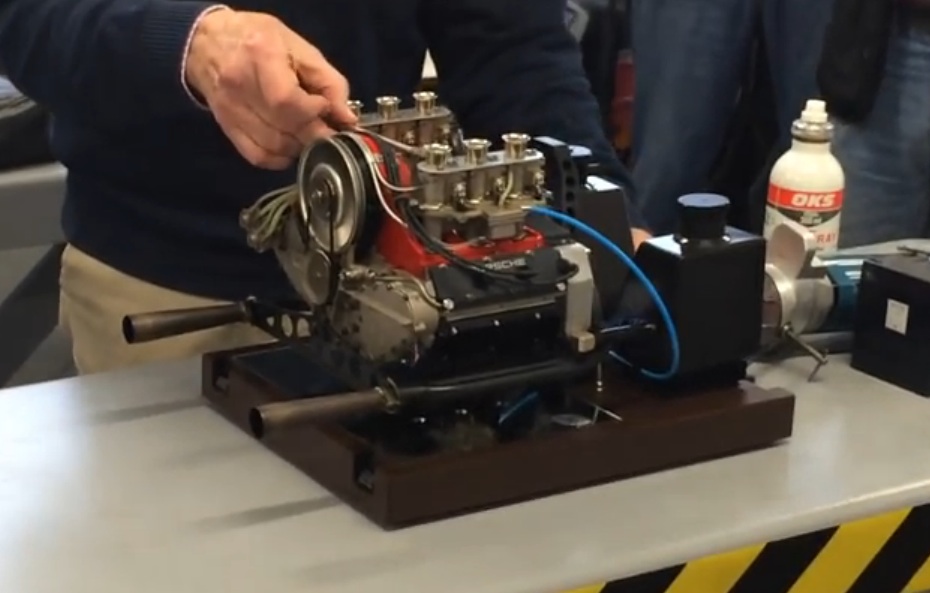 porsche-engine.jpg, 103.18 kb, 930 x 593