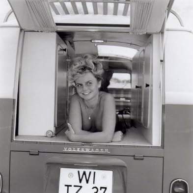 tumblr_nkg5237Rmq1sv58dgo1_400[1].jpg, 16.63 kb, 393 x 393