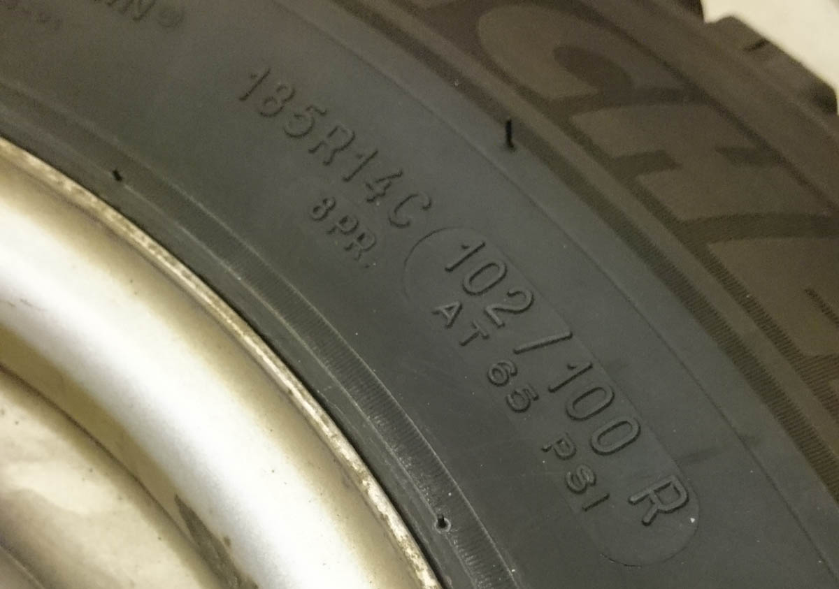 Däck_03.jpg, 111.18 kb, 1200 x 843