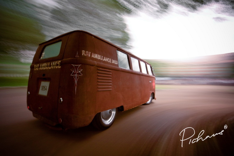 _MG_9027 edit w text_resize.jpg, 96.82 kb, 778 x 518