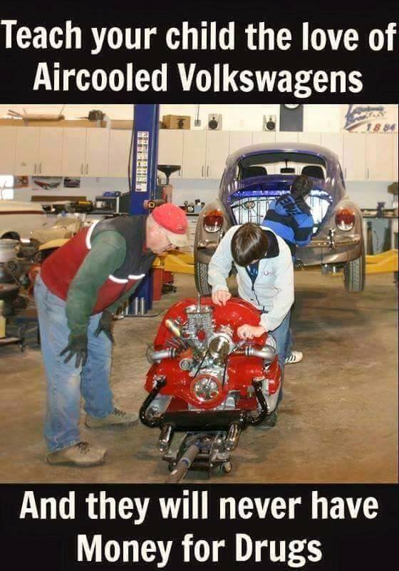 11060046_809841985761538_6841182055274084432_n.jpg, 64.12 kb, 560 x 800