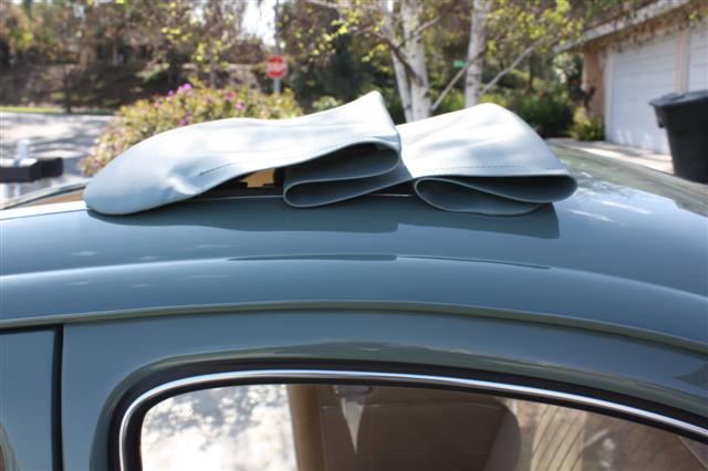 sunroof.JPG, 47.42 kb, 640 x 426