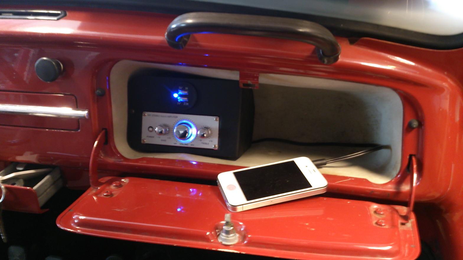 BoomBox.JPG, 120.77 kb, 1568 x 882