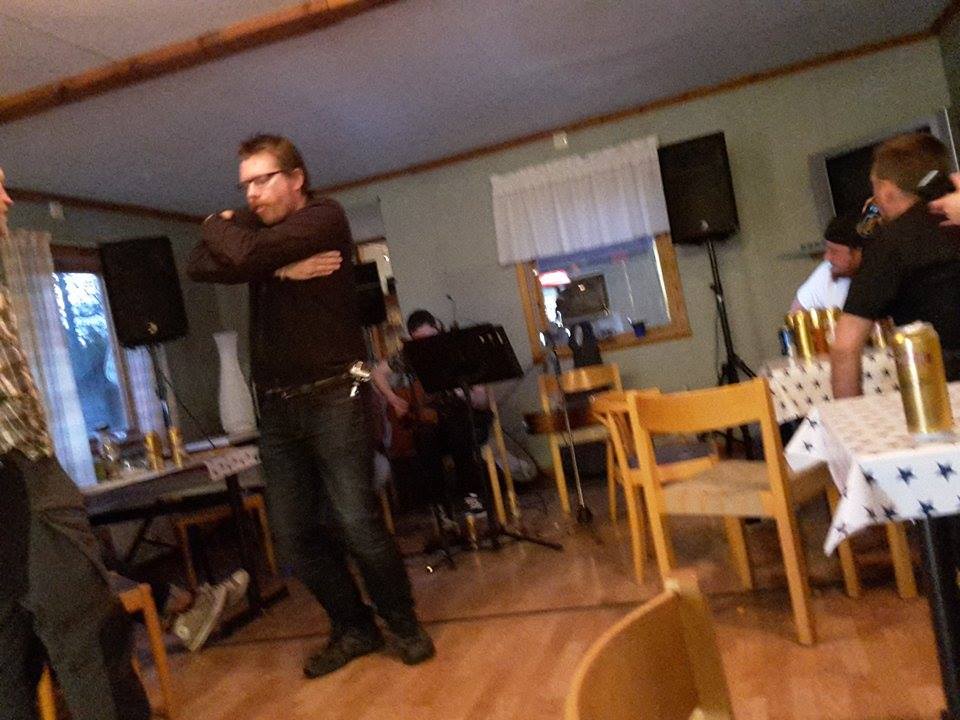 11655260_10153374808178397_168198403_n.jpg, 90.42 kb, 960 x 720