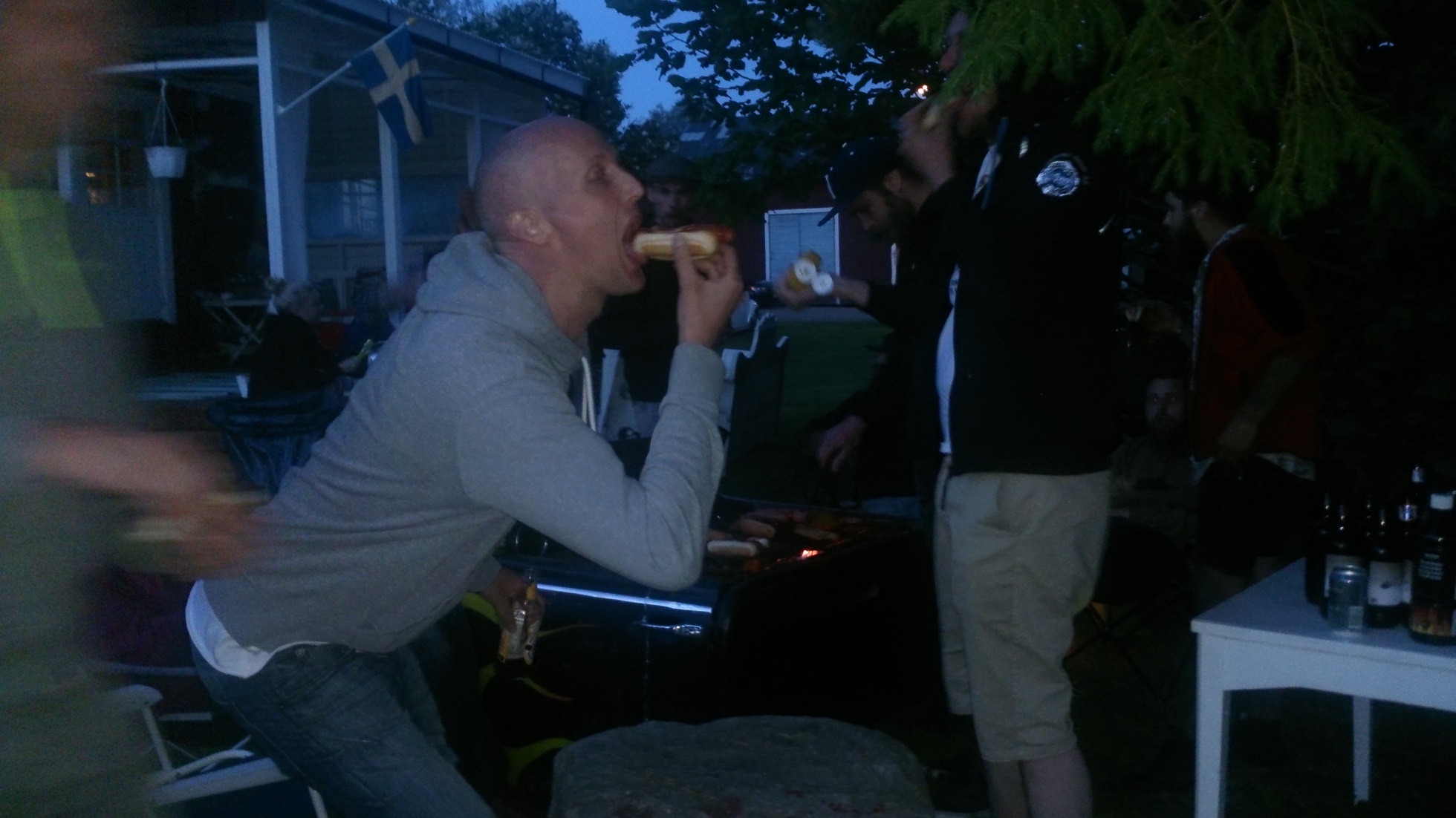 vwater10.jpg, 446.19 kb, 1960 x 1102