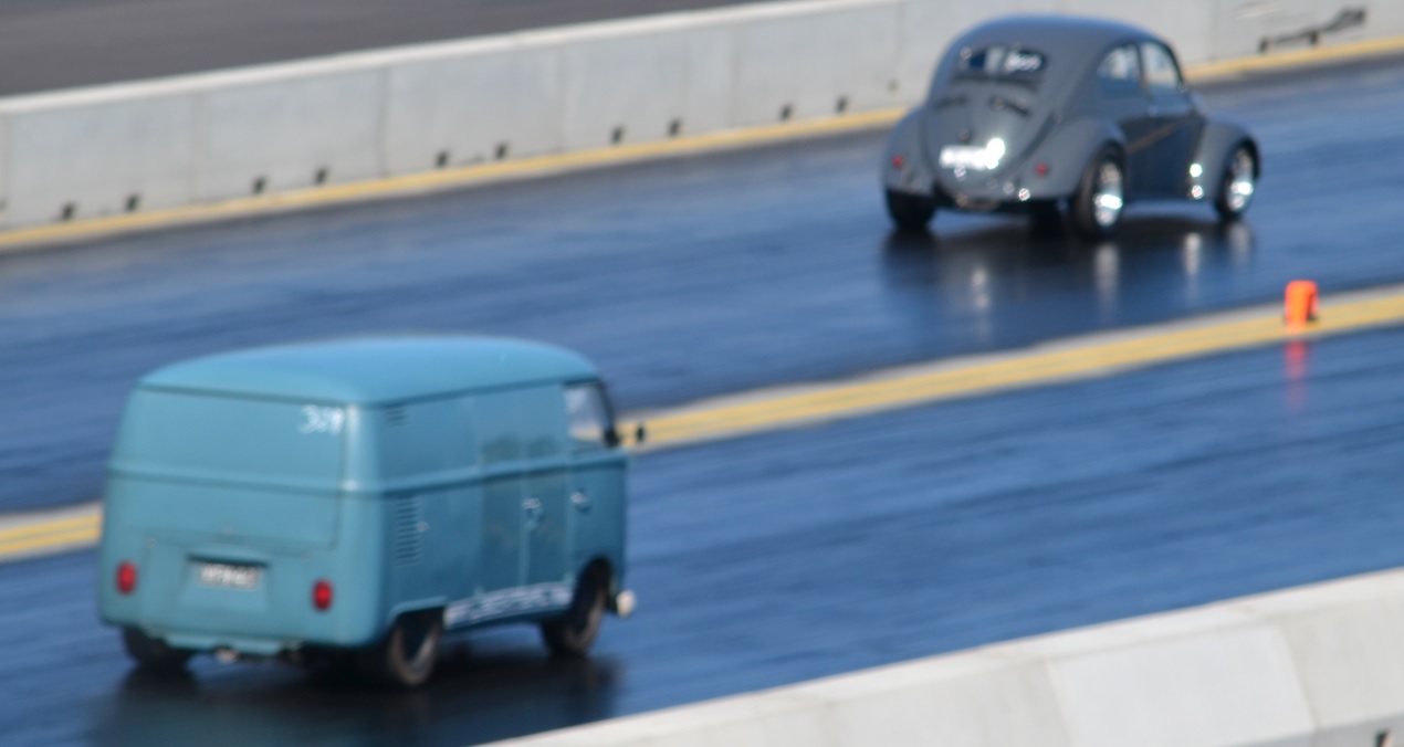 Pbuss.jpg, 106.23 kb, 1270 x 676