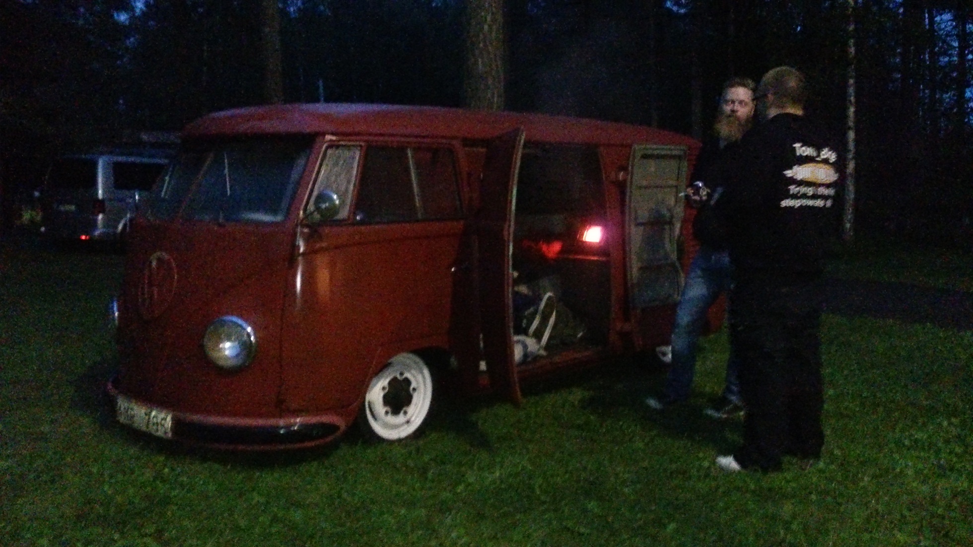 DSC_1004.jpg, 664.5 kb, 1960 x 1102