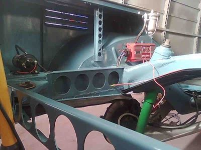 Holes.jpg, 50.02 kb, 400 x 300