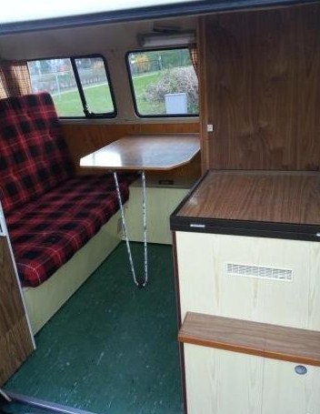 Kleinbus 221 (2).JPG, 50.93 kb, 352 x 455