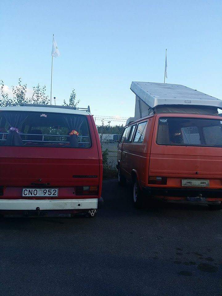 bussx2.jpeg, 59.95 kb, 720 x 960