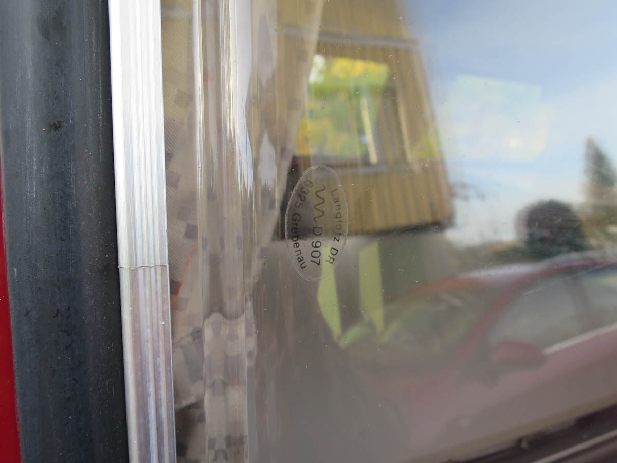 VW Buss Skjutfönster_03.jpg, 114.09 kb, 1200 x 900