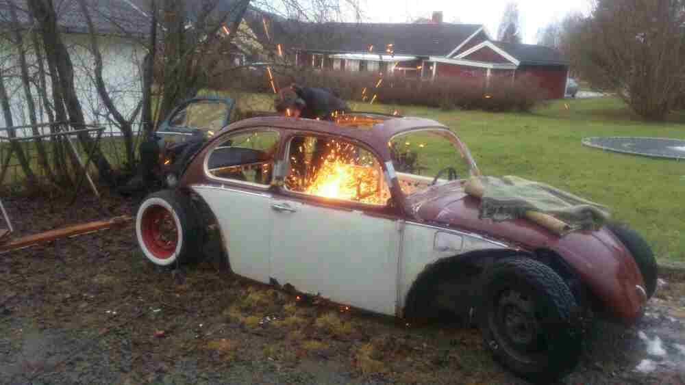 mac2.jpg, 76.65 kb, 1000 x 563