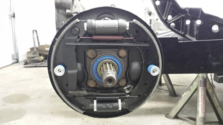 Sköld bak.jpg, 41.27 kb, 750 x 422